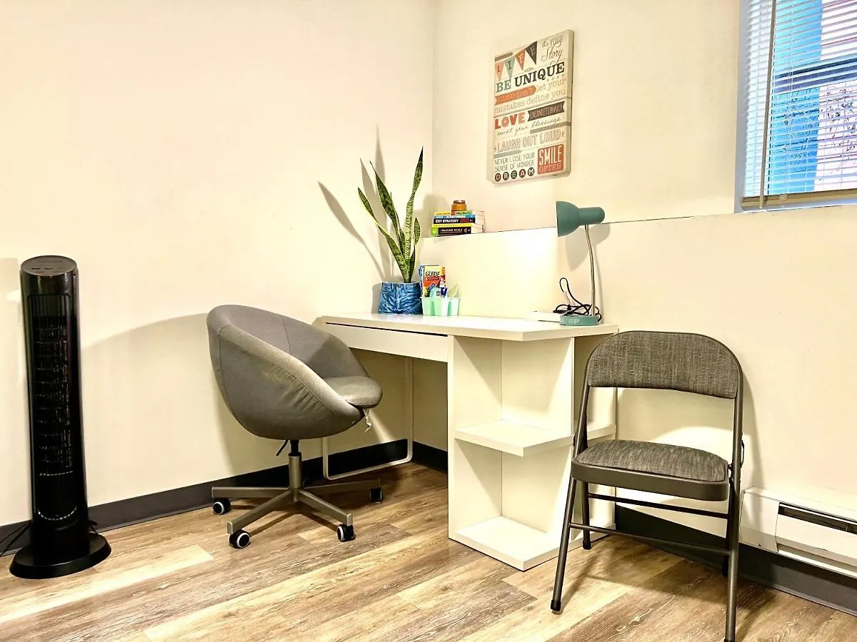 Private Room With Shared Bathroom On The 1St Floor 10 Minutes Walk To University Of Washington Seattle 0*,  United States